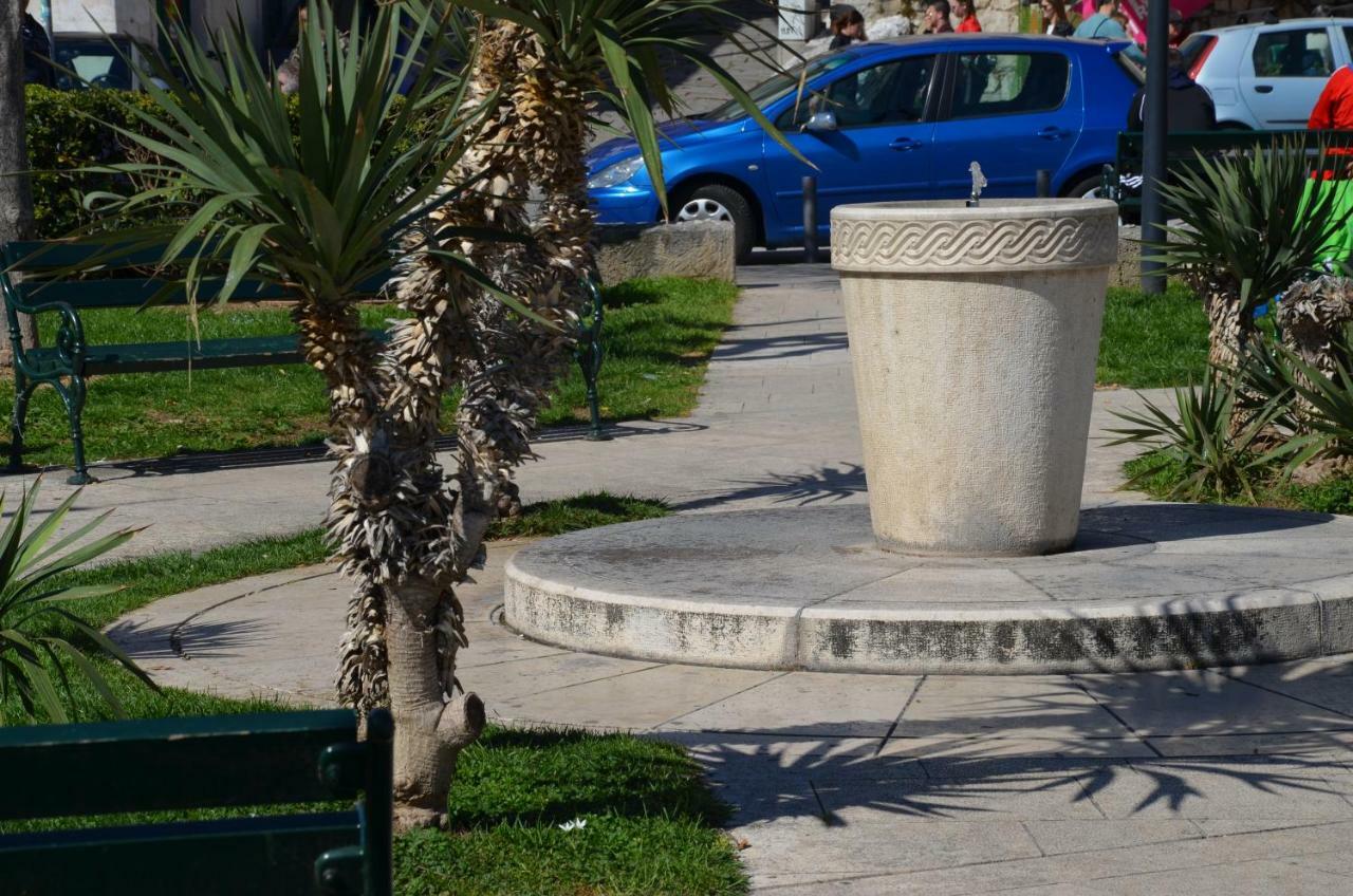 Apartments Dida Split Exterior photo