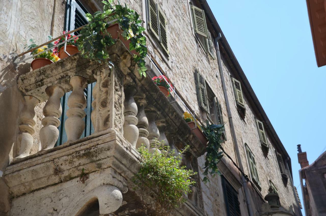 Apartments Dida Split Exterior photo