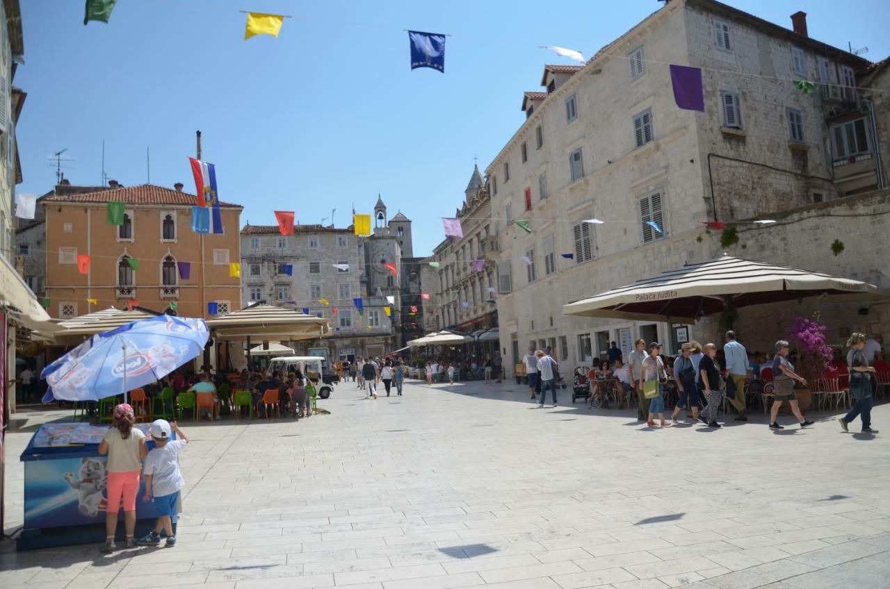 Apartments Dida Split Exterior photo